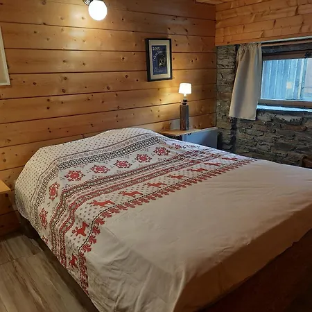 Holiday home Les Granges De La Fontaine Antignac